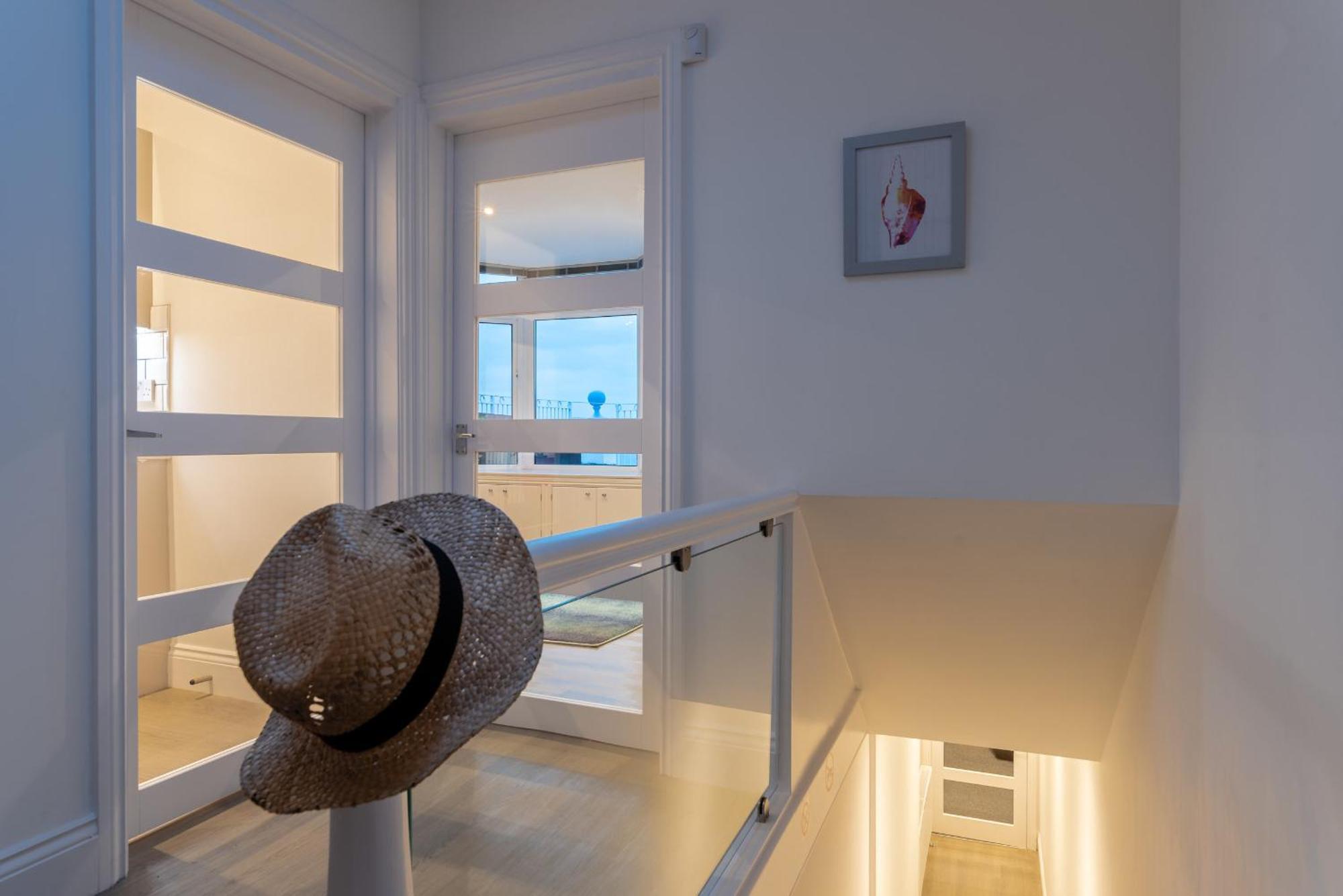 Quayside View - Luxury Apartment On Paignton Harbour Exterior photo
